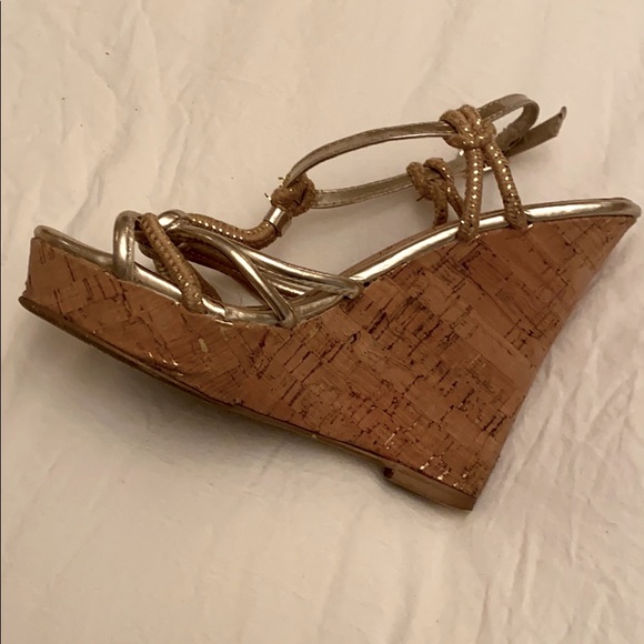 Colin Stuart gold wedge shoes - Picture 5 of 5